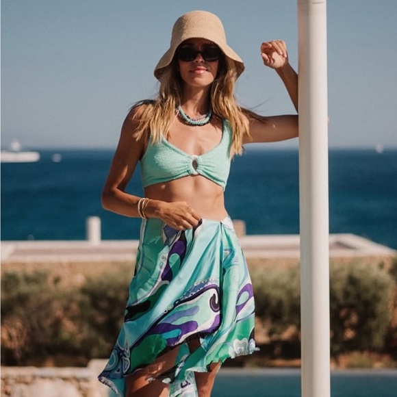 NWT 🧚🏽 Julia bikini in metallic mint - Picture 2 of 9